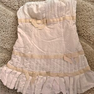 Mini White Dress with bows